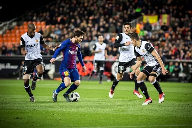 篮球NBA全明星投票球迷参与热情高